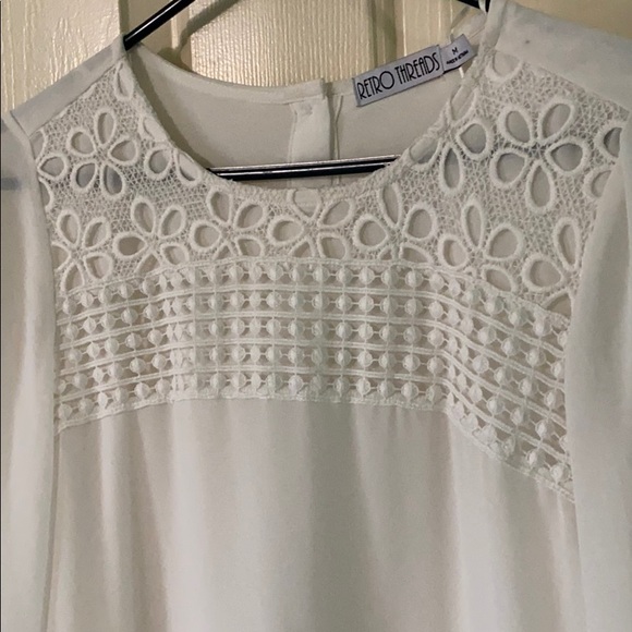 Retro Threads Medium White Blouse - Picture 3 of 9